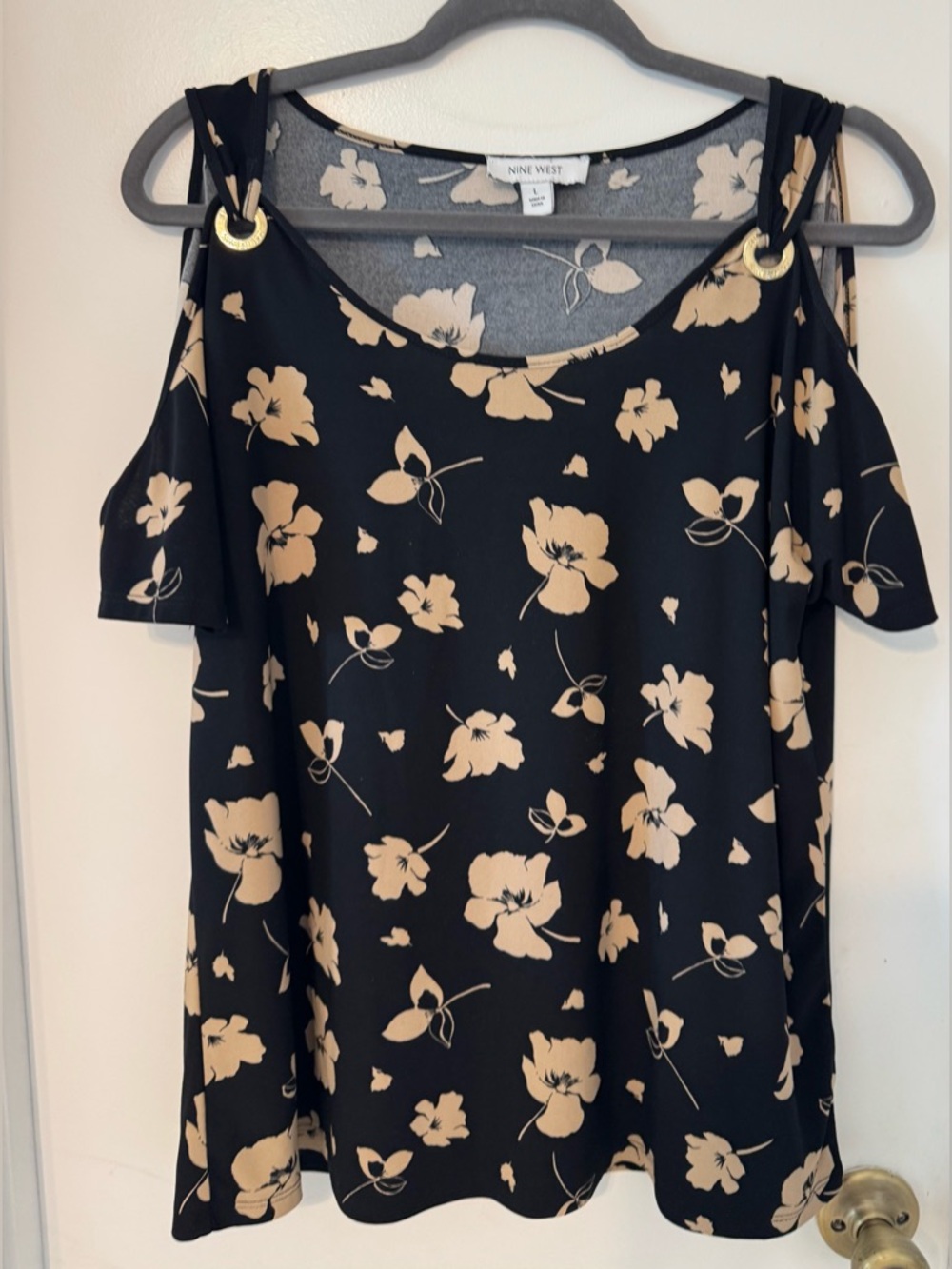Nine West Black Cold-Shoulder Floral Tunic with Cream Flowers Size L